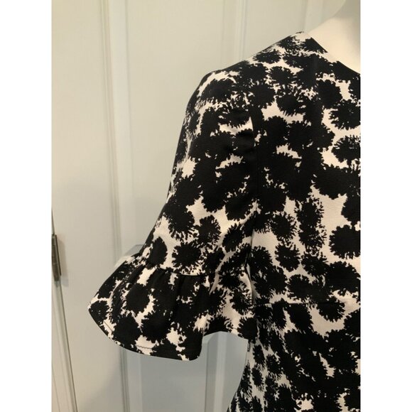 Trina Turk Black & White Paint Brush Patterned Short Sleeve Dress, Size 6 (US) - Picture 3 of 7